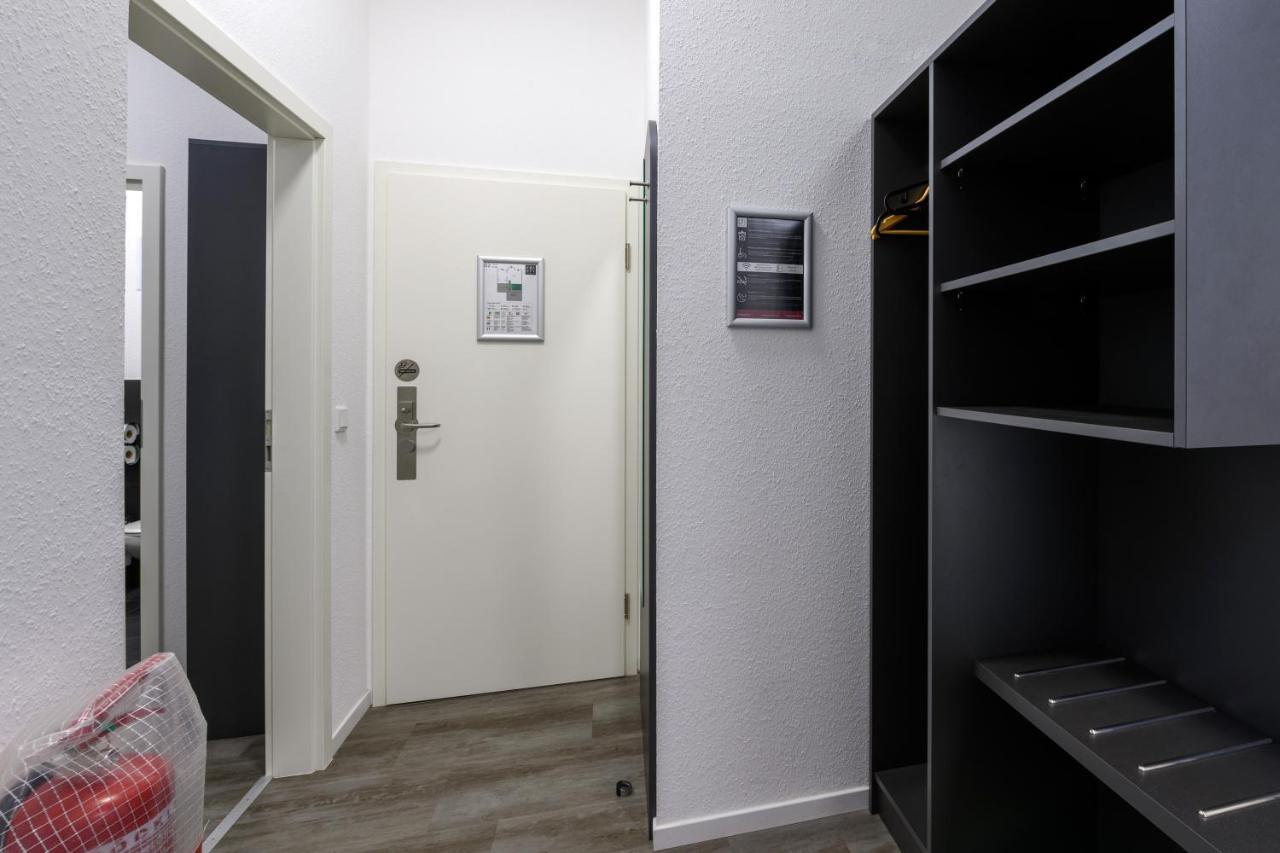 Royale Apartaments Central City Кьолн Екстериор снимка