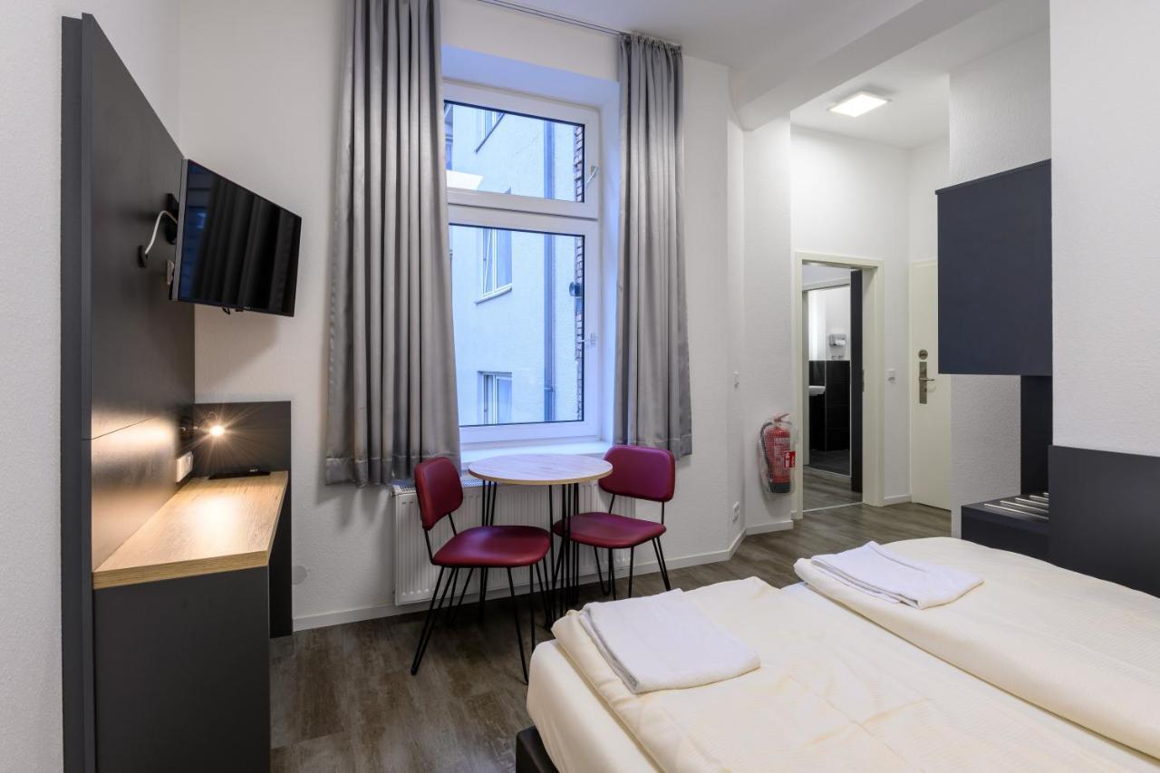 Royale Apartaments Central City Кьолн Екстериор снимка