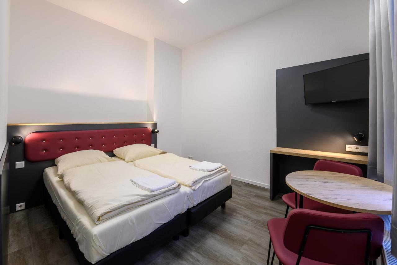 Royale Apartaments Central City Кьолн Екстериор снимка